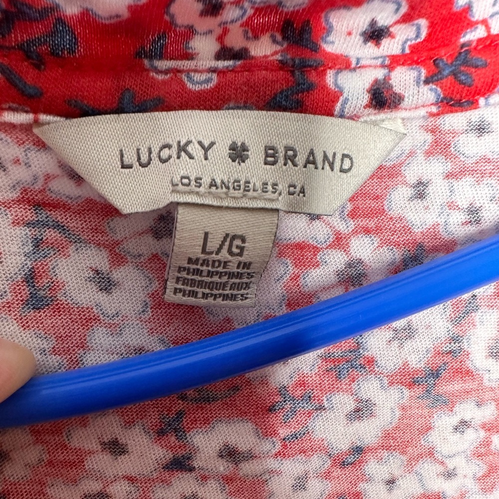 Lucky brand women’s Floral Red Women's Top. Size large - Picture 3 of 7